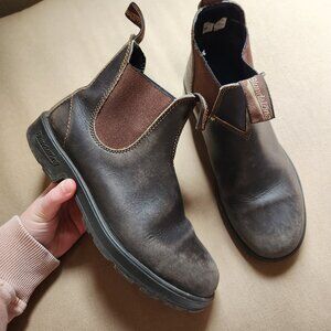 BLUNDSTONE Brown Leather Chelsea Boots